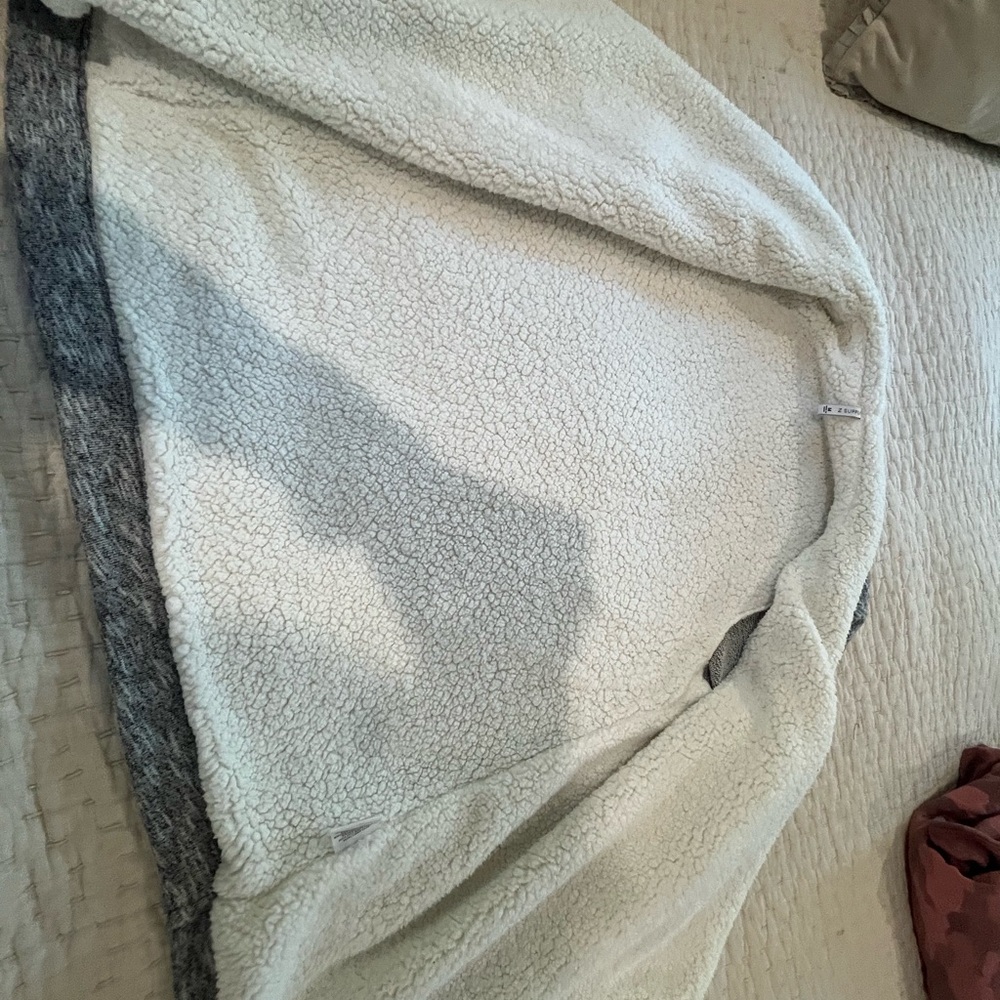 ZSupply Sherpa lined Gray and Cream Open Front Women's Sweater/Blazer -Med - Picture 4 of 8